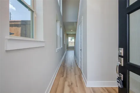 1204 Kiefer Hill Way Houston TX 77043