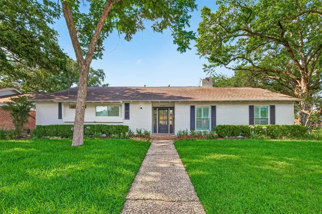 10602 Longmont Drive Houston TX 77042