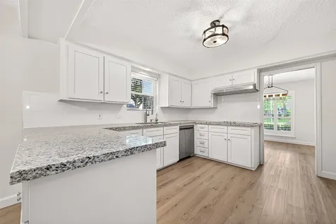 10602 Longmont Drive Houston TX 77042