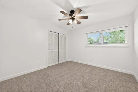 10602 Longmont Drive Houston TX 77042