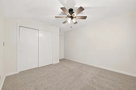 10602 Longmont Drive Houston TX 77042