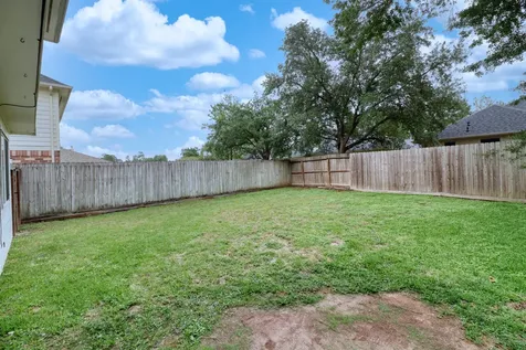 8723 Creek Willow Drive Tomball TX 77375