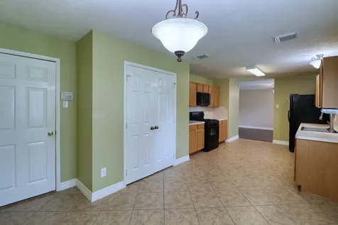 8723 Creek Willow Drive Tomball TX 77375