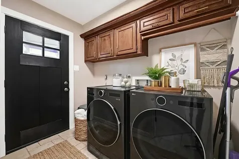 2003 Hidden Creek Drive Houston TX 77339
