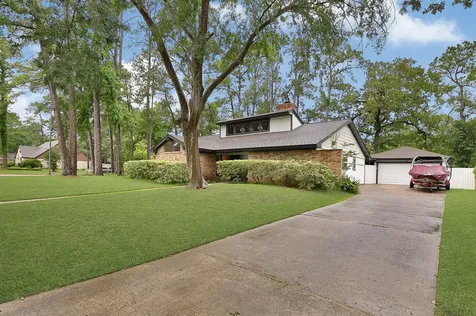 2003 Hidden Creek Drive Houston TX 77339