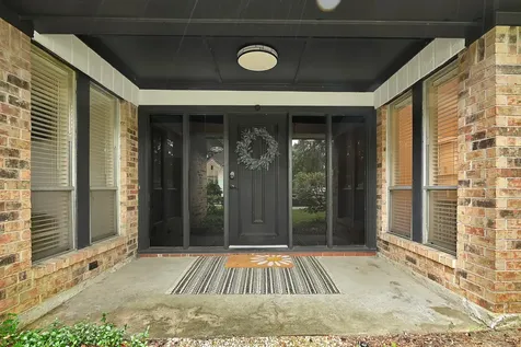 2003 Hidden Creek Drive Houston TX 77339