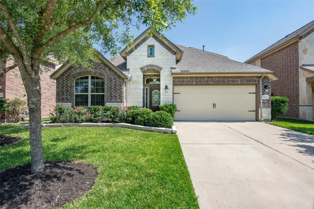 19826 Summit Crest Court Cypress TX 77433