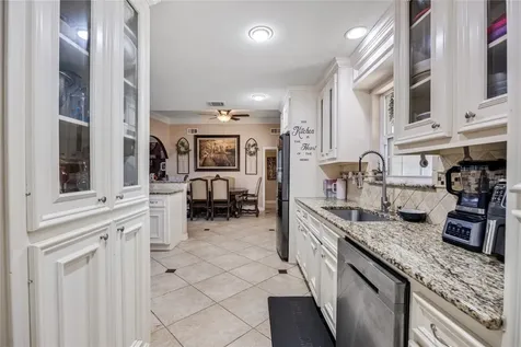 922 Gilpin Street Houston TX 77034