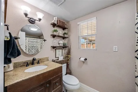922 Gilpin Street Houston TX 77034