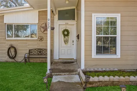 922 Gilpin Street Houston TX 77034