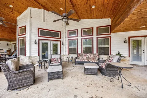 7336 Highland Ranch Road Caldwell TX 77836