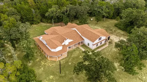7336 Highland Ranch Road Caldwell TX 77836
