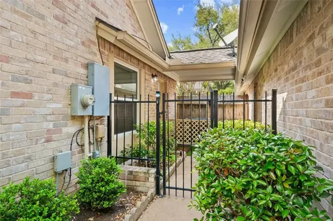 1026 Oyster Bay Drive Sugar Land TX 77478
