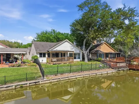 1026 Oyster Bay Drive Sugar Land TX 77478