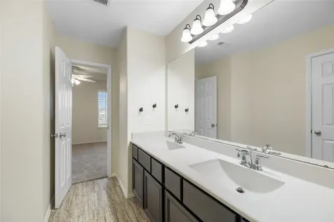 4502 Sunrise Road Baytown TX 77523