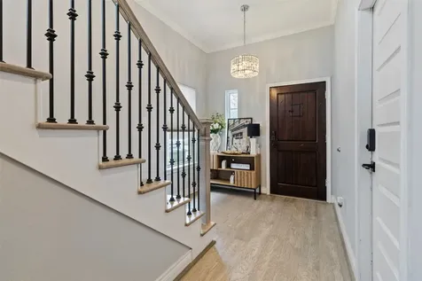 6706 N Lozier Street Houston TX 77021