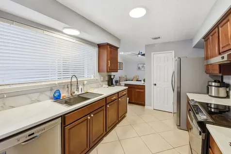 16235 Olive Glen Drive Houston TX 77082