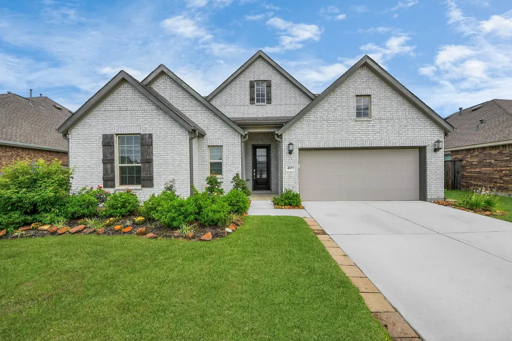 4707 Stoney Terrace Trail Baytown TX 77521