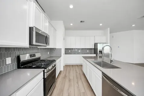 4707 Stoney Terrace Trail Baytown TX 77521