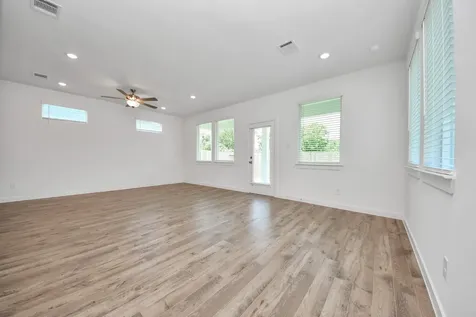 2034 Olivos Street Missouri City TX 77459