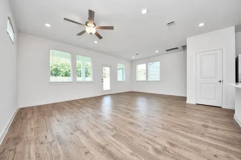2034 Olivos Street Missouri City TX 77459