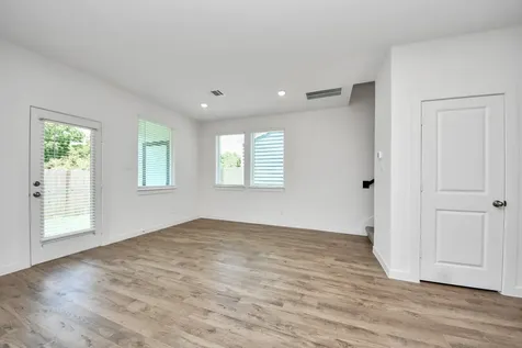 2034 Olivos Street Missouri City TX 77459