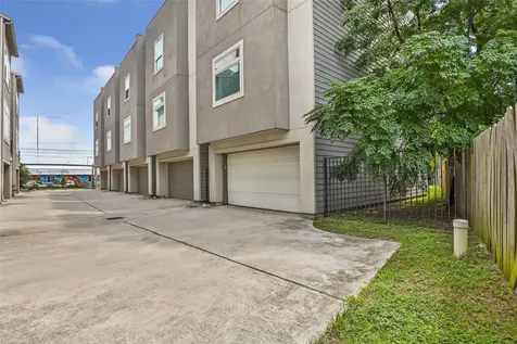 1310 Roberts Street Houston TX 77003