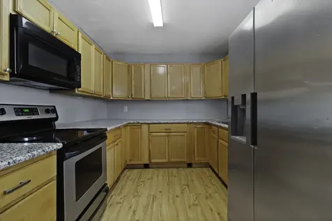 1101 Cr 3802 Cleveland TX 77328
