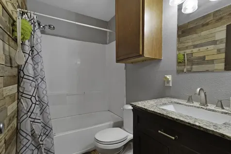 1101 Cr 3802 Cleveland TX 77328
