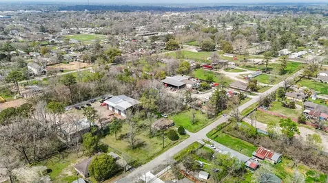 00 Queensland Street Houston TX 77028