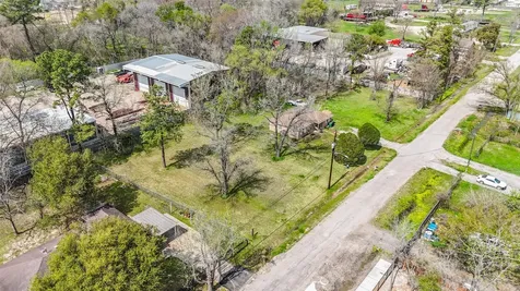 00 Queensland Street Houston TX 77028