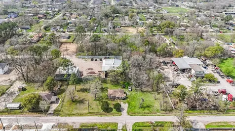 00 Queensland Street Houston TX 77028