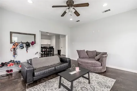 3122 Molly Drive Huntsville TX 77340