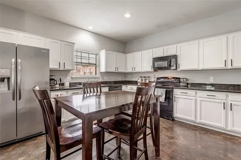 3122 Molly Drive Huntsville TX 77340