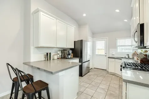 108 Cullen Street Angleton TX 77515
