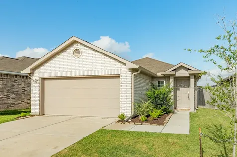 108 Cullen Street Angleton TX 77515