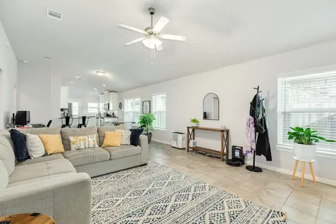 108 Cullen Street Angleton TX 77515
