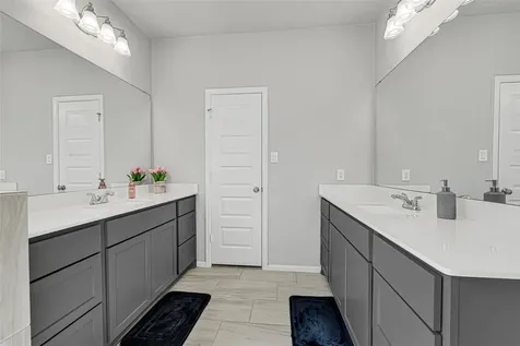 10830 Cassiopeia Creek Circle Richmond TX 77406