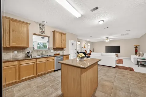 8003 Vista Del Rancho Drive Houston TX 77083