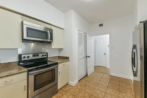 14 Greenway Plaza 15n Houston TX 77046