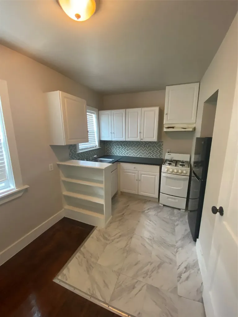 1624 Holman Street 20 Houston TX 77004