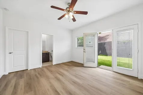 2309 Mcilhenny Street Houston TX 77004