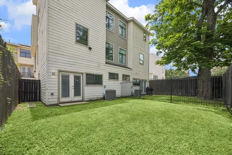 2309 Mcilhenny Street Houston TX 77004