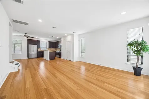 2309 Mcilhenny Street Houston TX 77004