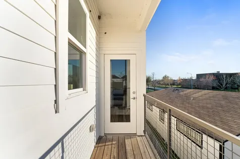 4904 Noble Street Houston TX 77020
