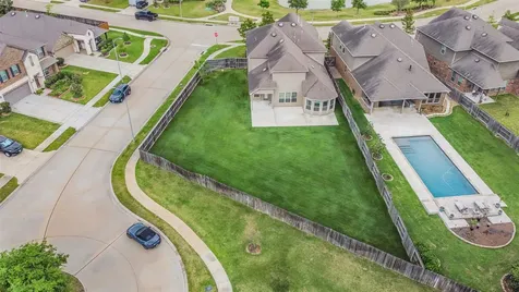 9651 Thimbleweed Drive Spring TX 77379