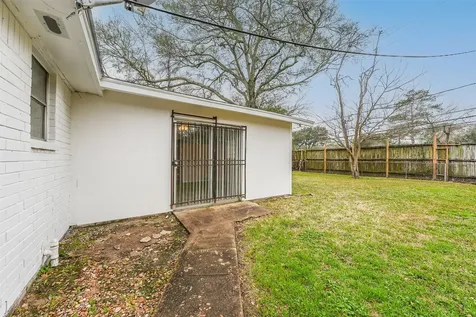 15222 Wickbriar Drive Houston TX 77053