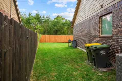 12608 Floral Park Lane Pearland TX 77584
