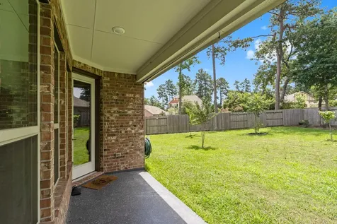 119 Bluebell Woods Way Willis TX 77318