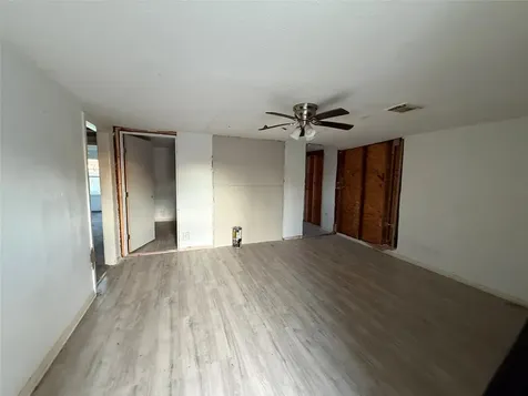 9117 Brandon Street Houston TX 77051